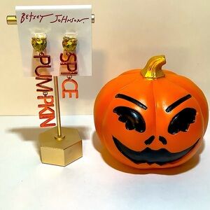 Betsey Johnson Pumpkin Spice Mismatched Earrings New